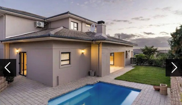 Private, secure 4 bedroom Villa with pool and view