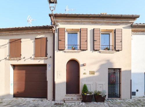 Residenza e Campanoun in Santarcangelo di Romagna
