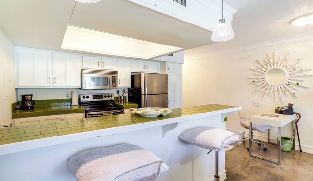Retro-Inspired Palm Springs Condo w/Pool View!