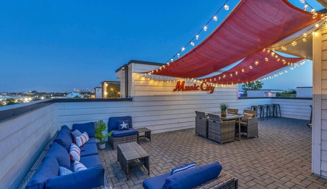 Rooftop Fire Pit + River Views | 4BR, 4 Private Baths | Sleeps 12 in Nashville