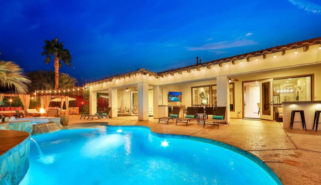 Santana: Pool, Spa, Fire Pit, Sand Box