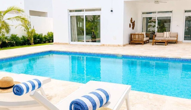 Seahaven | Pool, Rooftop, & Sleeps up to 7 in Sosúa