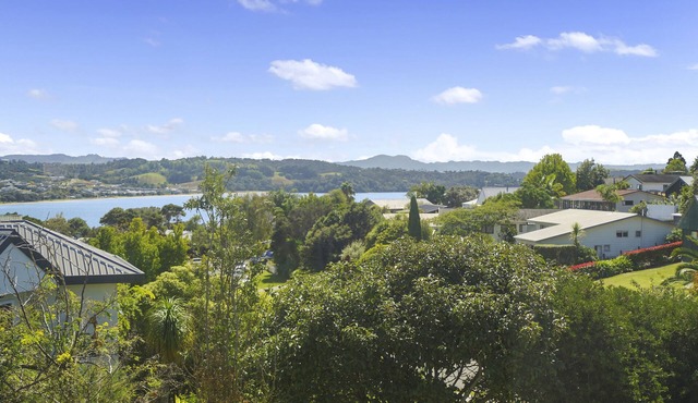 Serene at Snells - Snells Beach Bach