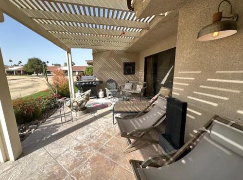 Spacious 1 BR villa on golf course with epic views!