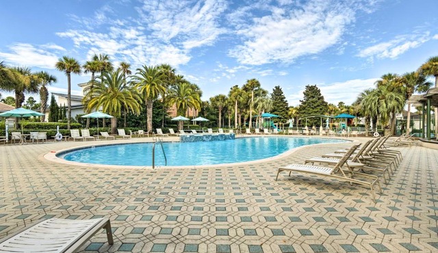 Spacious Destin Resort Home Minutes to Beach
