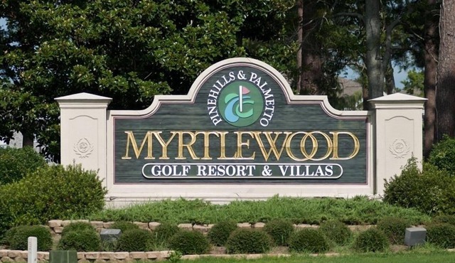 Spacious Myrtlewood Villa 2BR 4 beds and 2 full BA