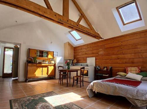 Studio Perreuse in Perreuse