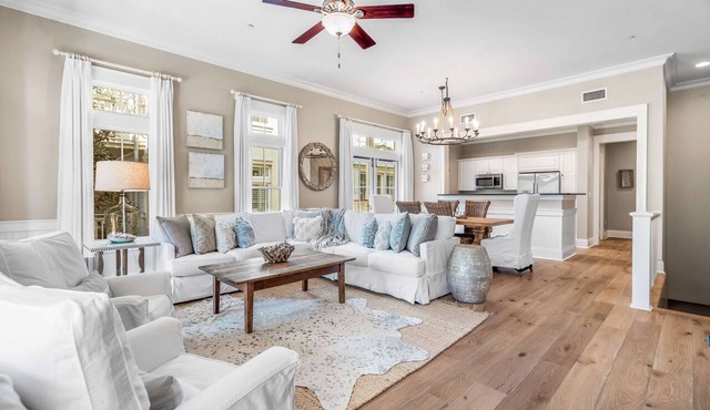 Stunning Designer Townhome Next to Beach Club. Easy Walk to Shopping and Dining in Santa Rosa Beach