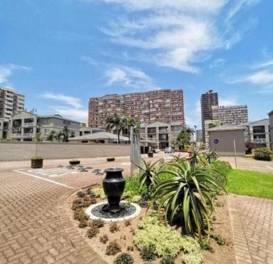Summersands 83 North Beach Durban- 2 Bedrooms