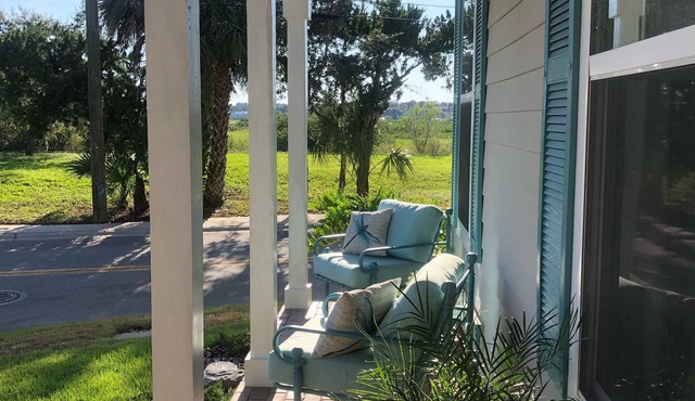 Summertime Sweetness in St.Augustine- Close to Festival Locations & Downtown! in St. Augustine