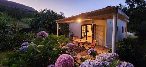 Sunkiss Cottage on Mount Joy Farm in Stellenbosch