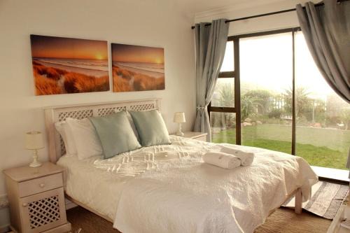 Sunset Villa, your oceanfront escape
