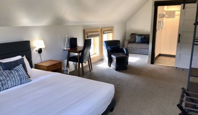 Tahoe Star Hotel