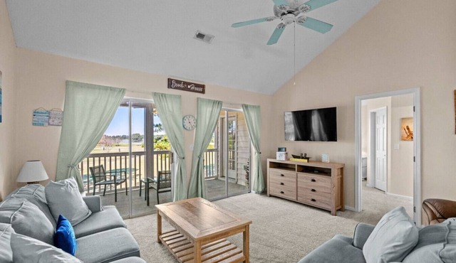 Three bedroom two bath condo in Carolina Forest