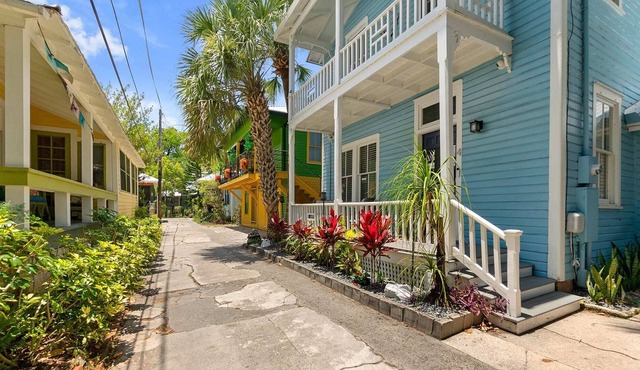 Villa 1898 - Luxury Home in the Heart of Downtown in St. Augustine