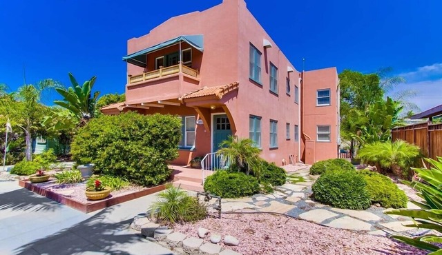 Villa Barajas - Spacious, Modern Suite near Park, Zoo, Beaches
