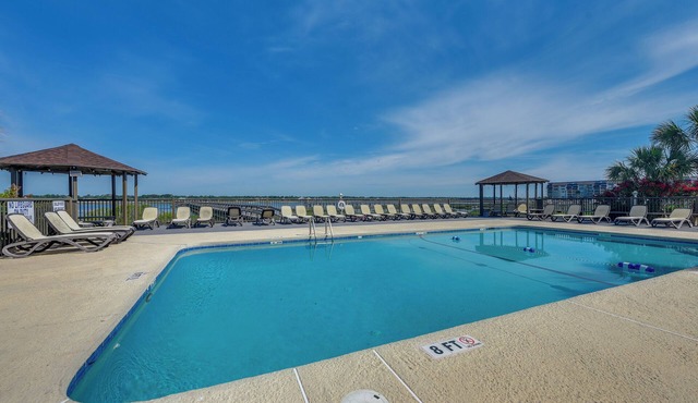 Walk to Beach & Marsh: Condo in Murrells Inlet in Murrells Inlet