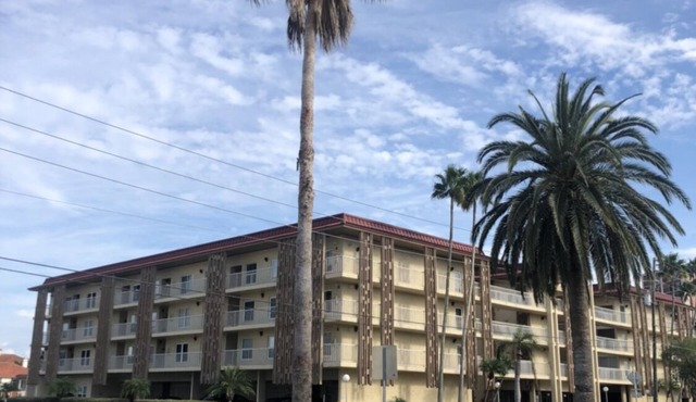 Waterfront Florida Condo. 3 to 6 month rental.
