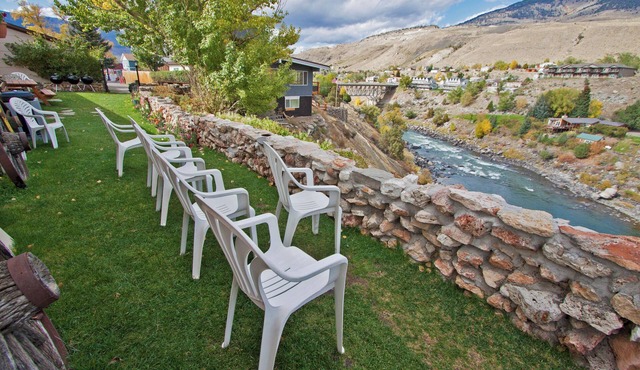 Yellowstone River Motel in Gardiner