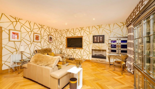 York Place - Three Bedroom Villa, Sleeps 6 in Edinburgh