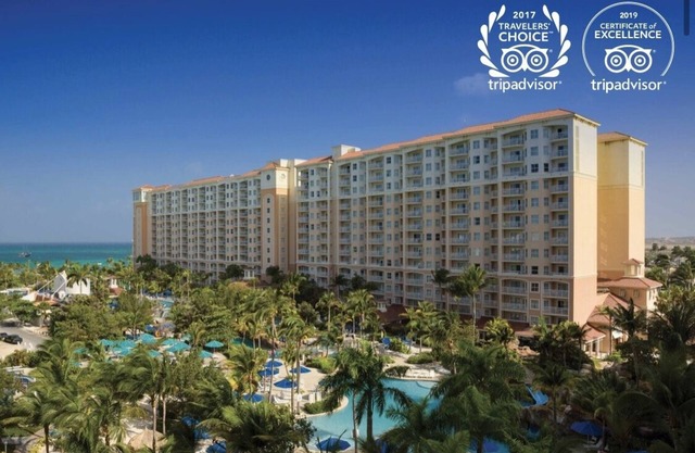 Oceanfront Studio with Amazing grounds. Lazy river on grounds. Great for kids