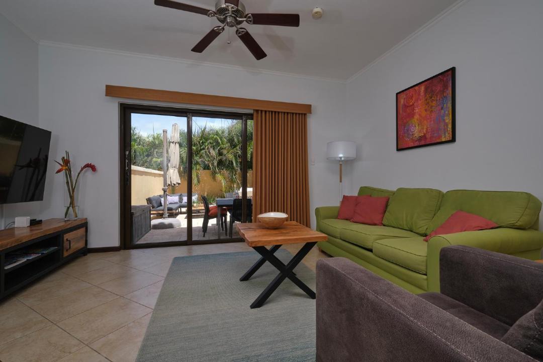 Gold Coast Villa | 3 minutes from best beaches in Aruba! Luxury Tropical Townhouse at Gold Coast Aruba