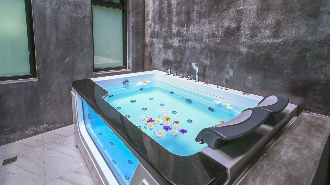 Photo of Bathroom in Na Mueang