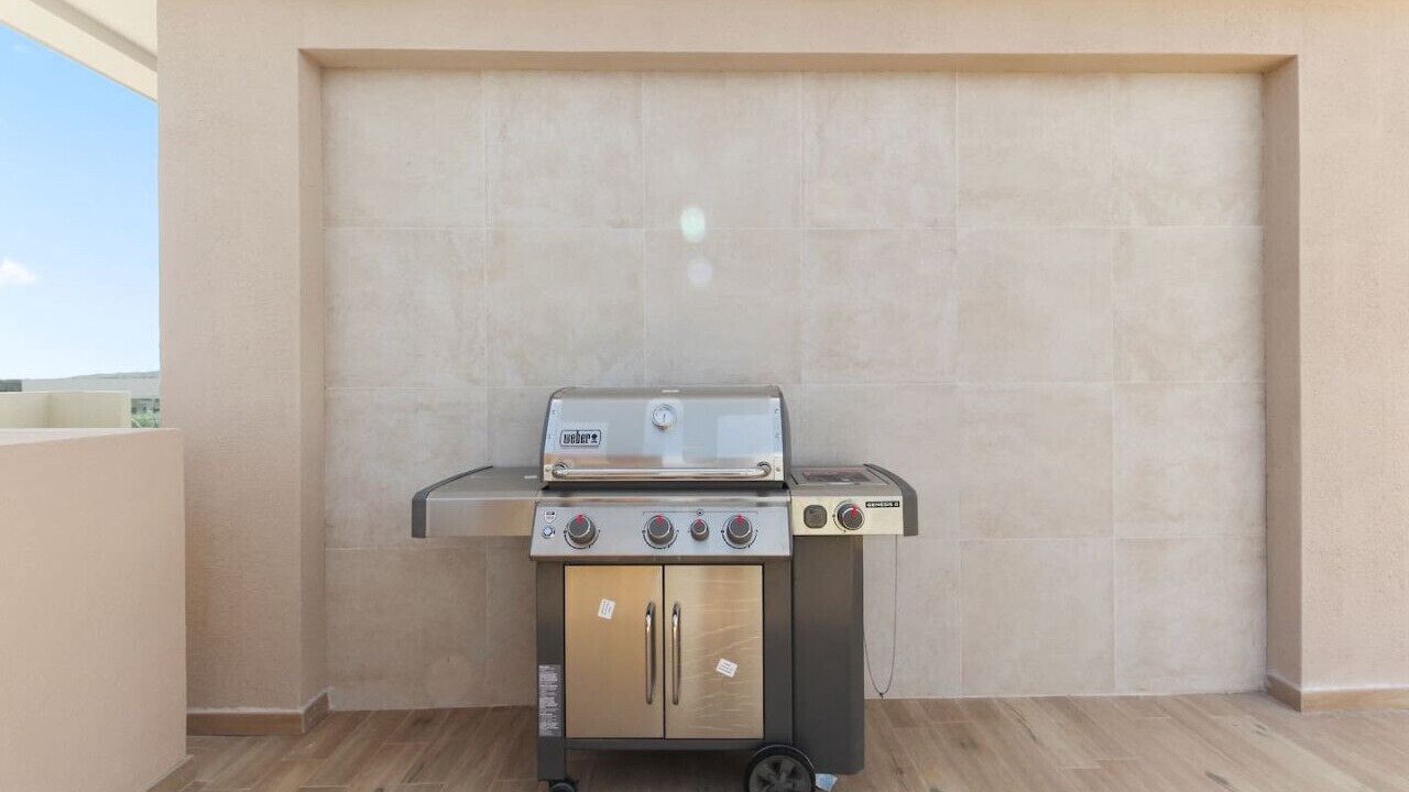 Photo of Outdoor in Opal