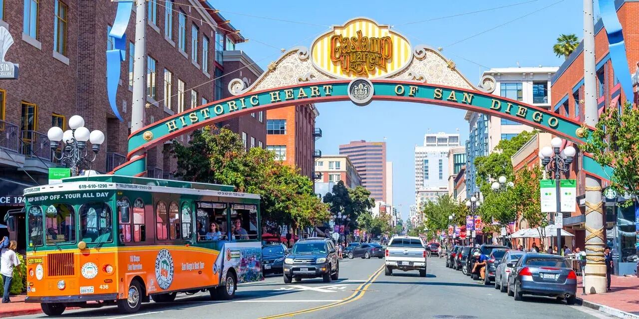 Photo of Others in Gaslamp Quarter