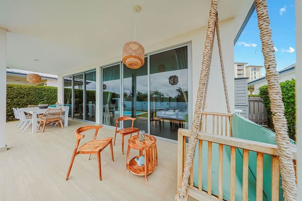 Photo of Others in Oranjestad-West