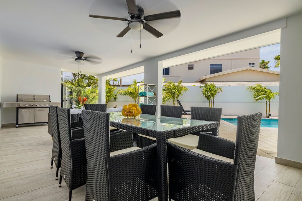 Photo of Outdoor in Oranjestad-West
