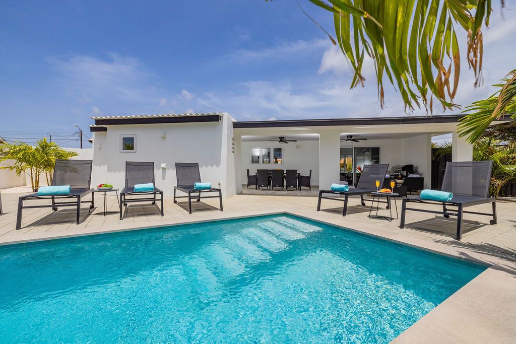 Photo of Outdoor in Oranjestad-West