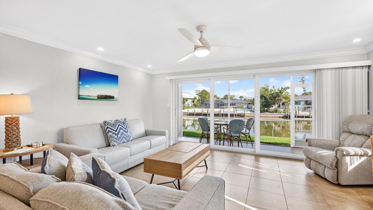 Photo of Livingroom in Sanibel