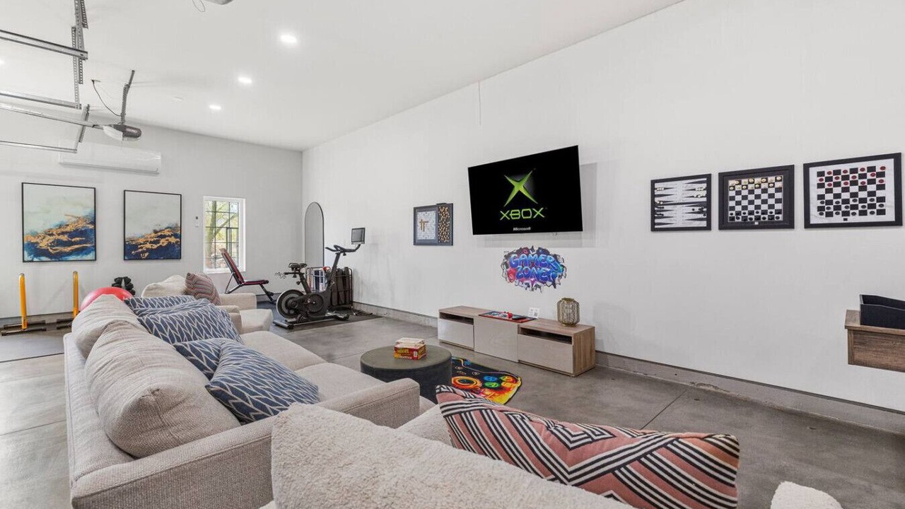 Photo of Livingroom in Palm Desert