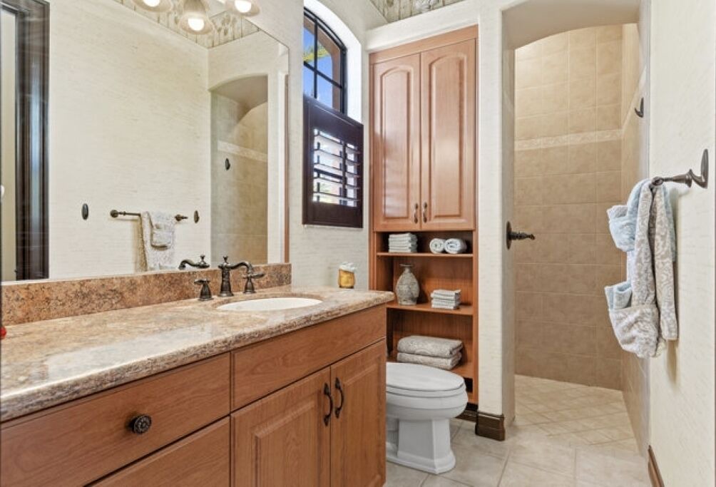 Photo of Bathroom in Eight Lakes