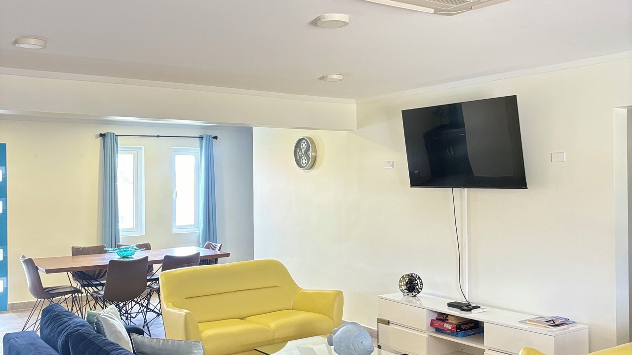 Photo of Livingroom in Bakval