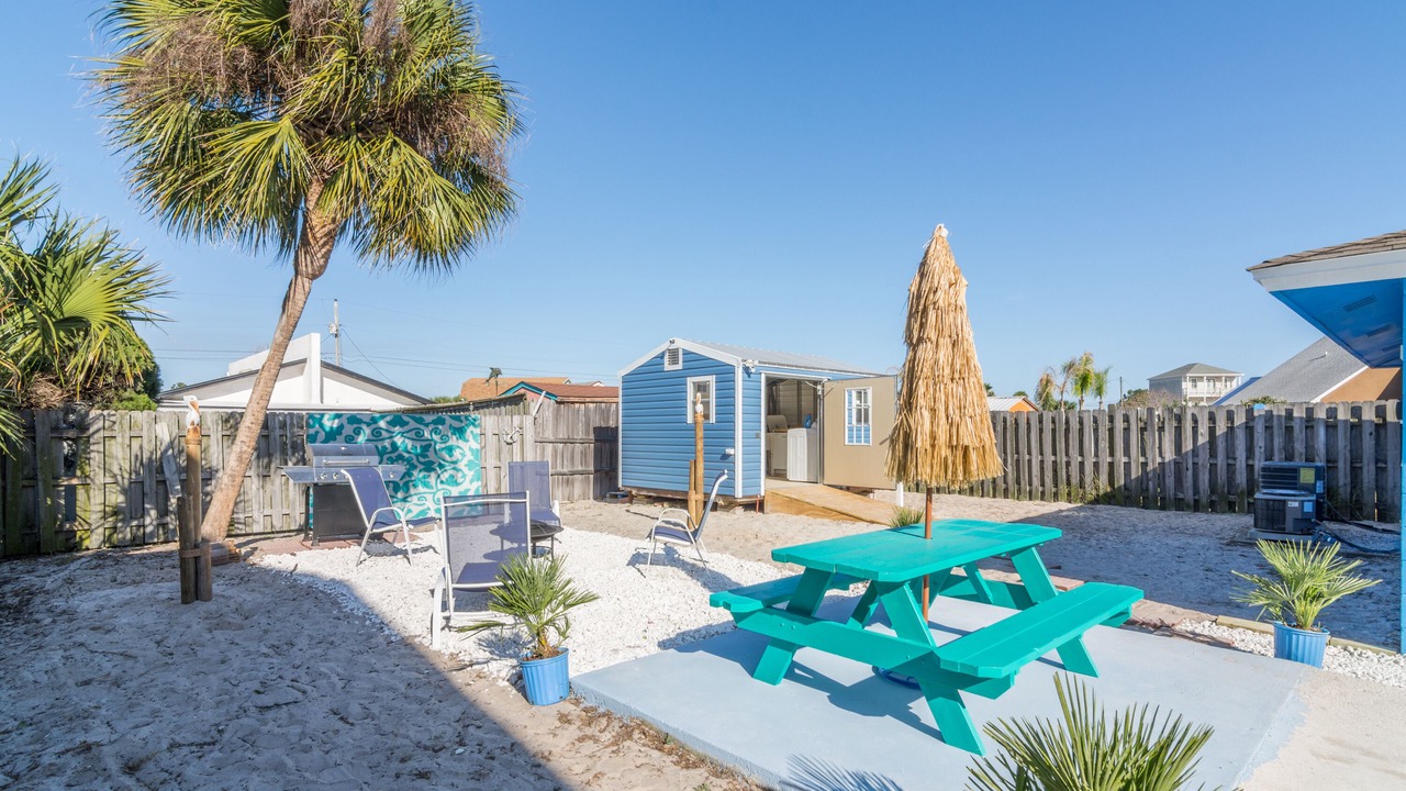 Photo of Outdoor in Biltmore Beach