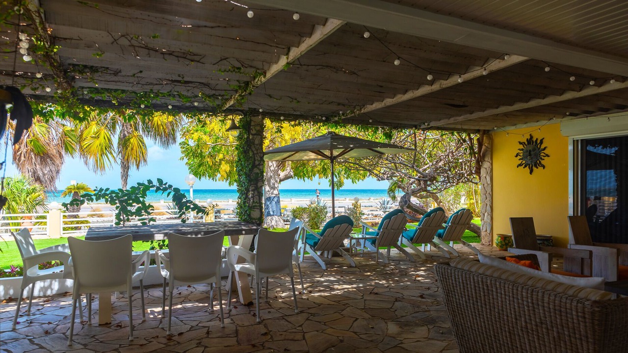 Photo of Patio Balcony in Hadicurari Beach