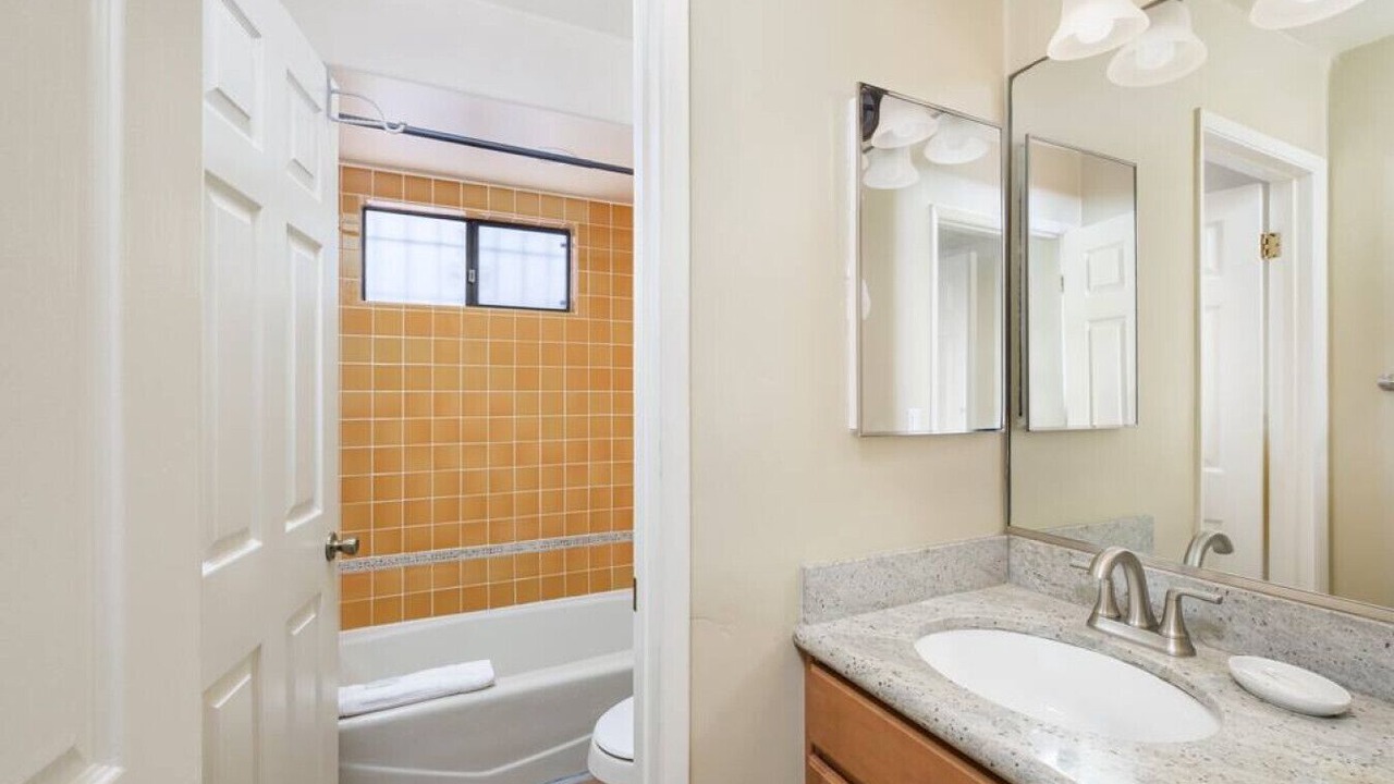 Photo of Bathroom in Mission Beach