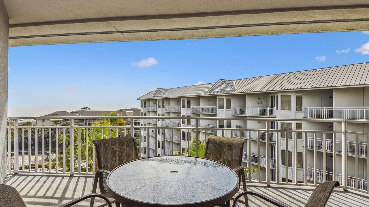 Photo of Patio Balcony in North Forest Beach