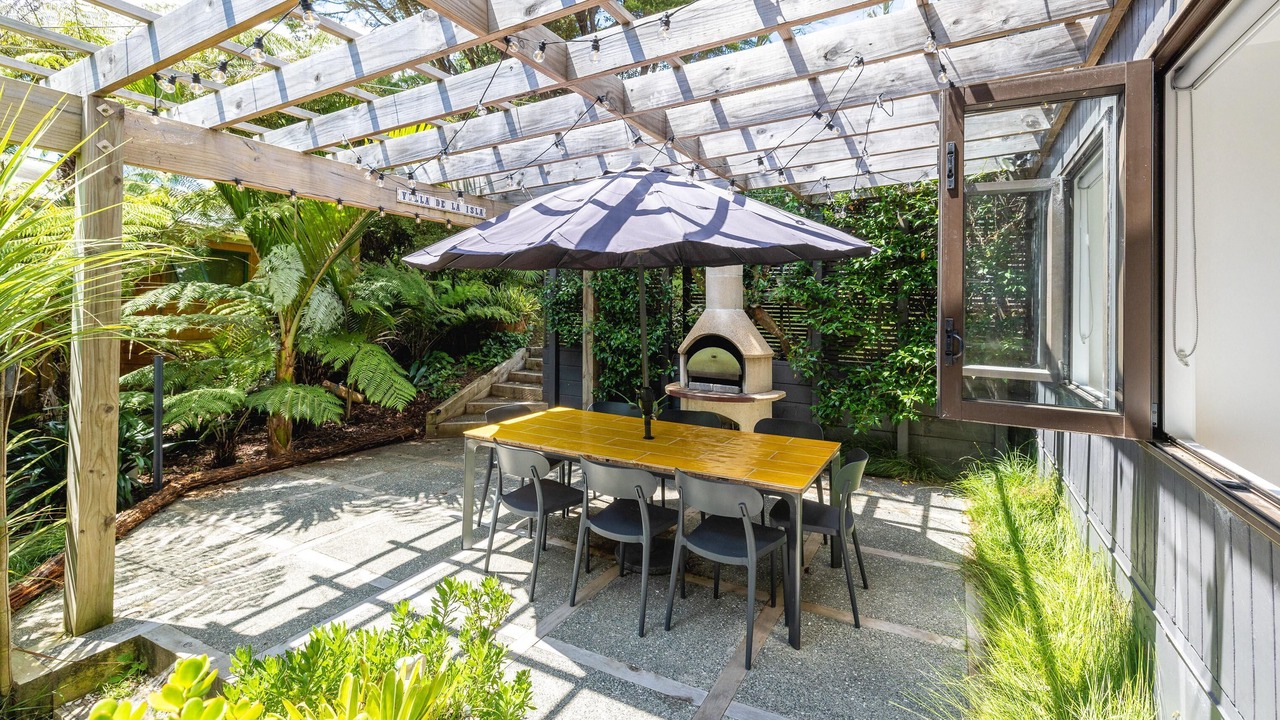 Photo of Livingroom in Onetangi