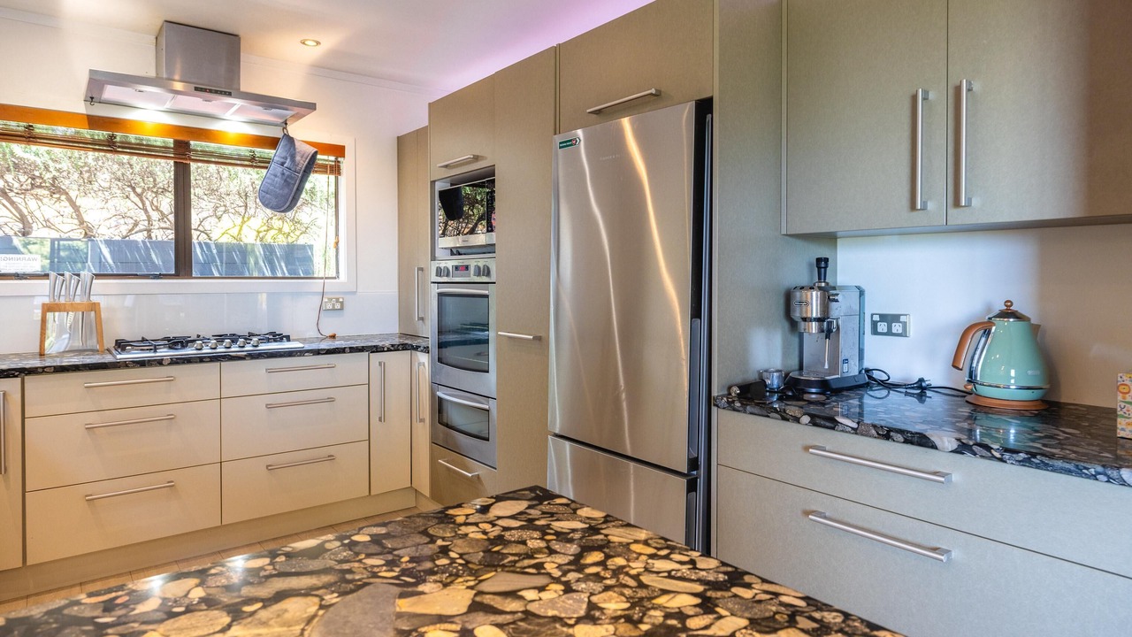 Photo of Livingroom in Onetangi