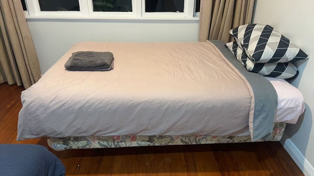Photo of Bedroom in Mount Albert