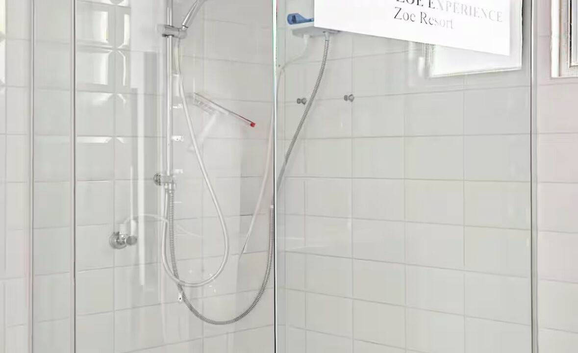 Photo of Bathroom in Oranjestad