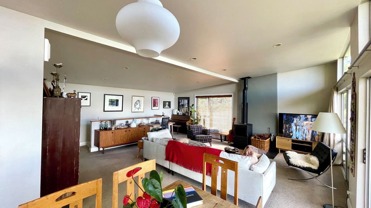 Photo of Livingroom in Titirangi
