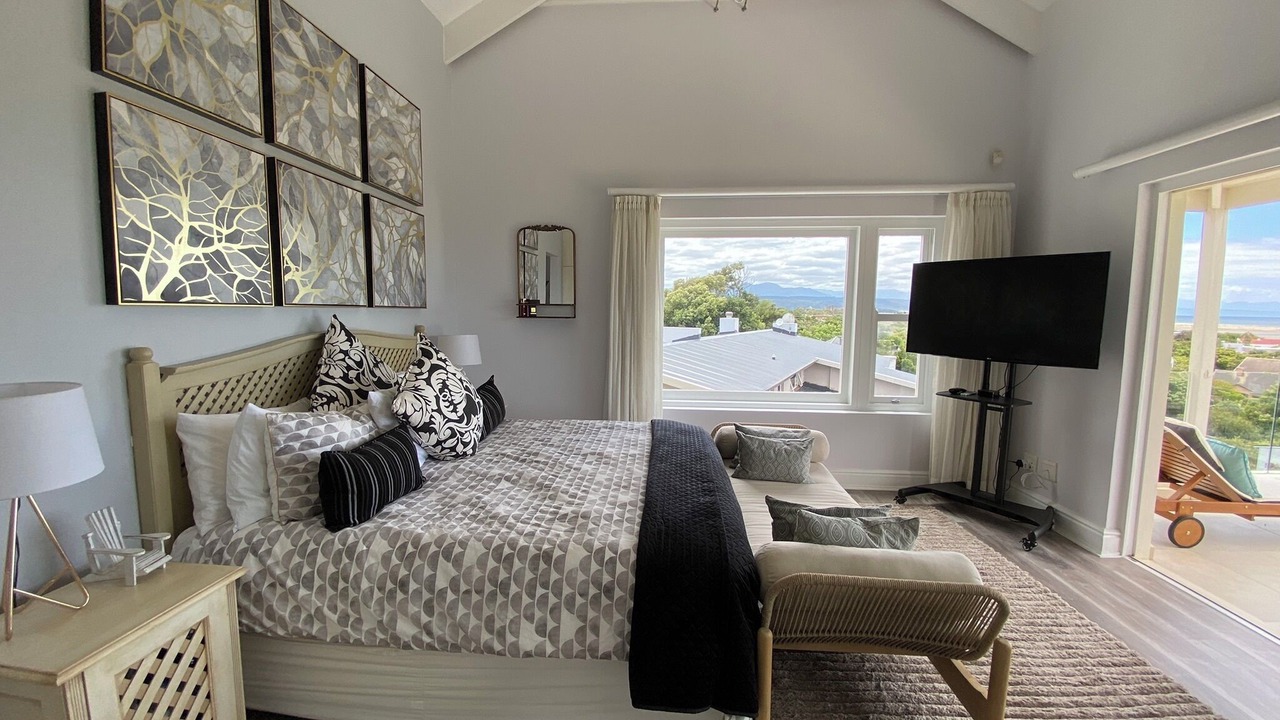 Photo of Bedroom in Plettenberg Bay