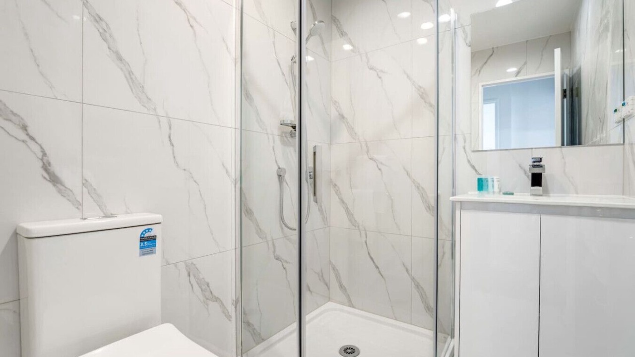 Photo of Bathroom in Kingsland