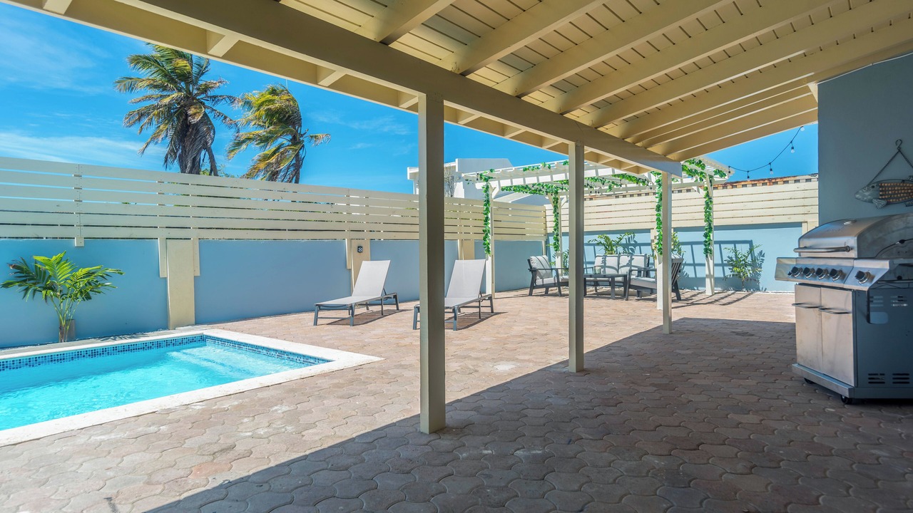 Photo of Patio Balcony in Opal