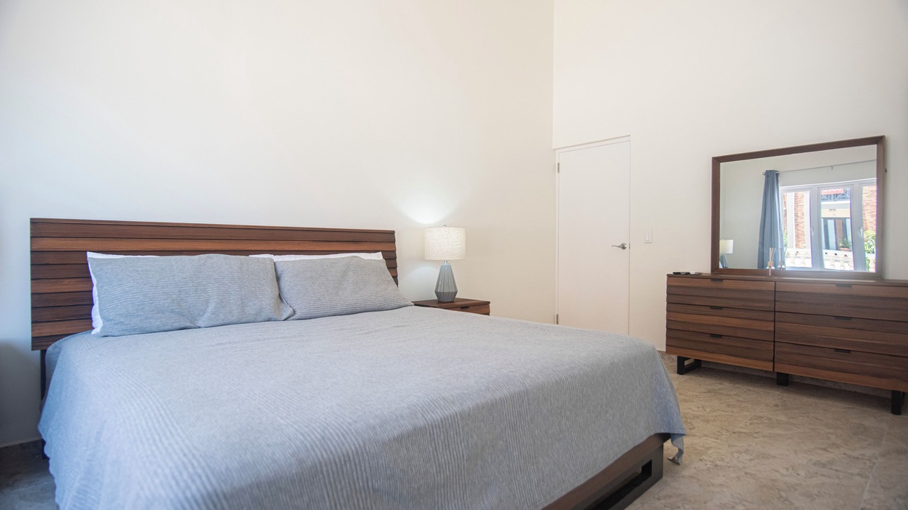 Photo of Bedroom in Opal