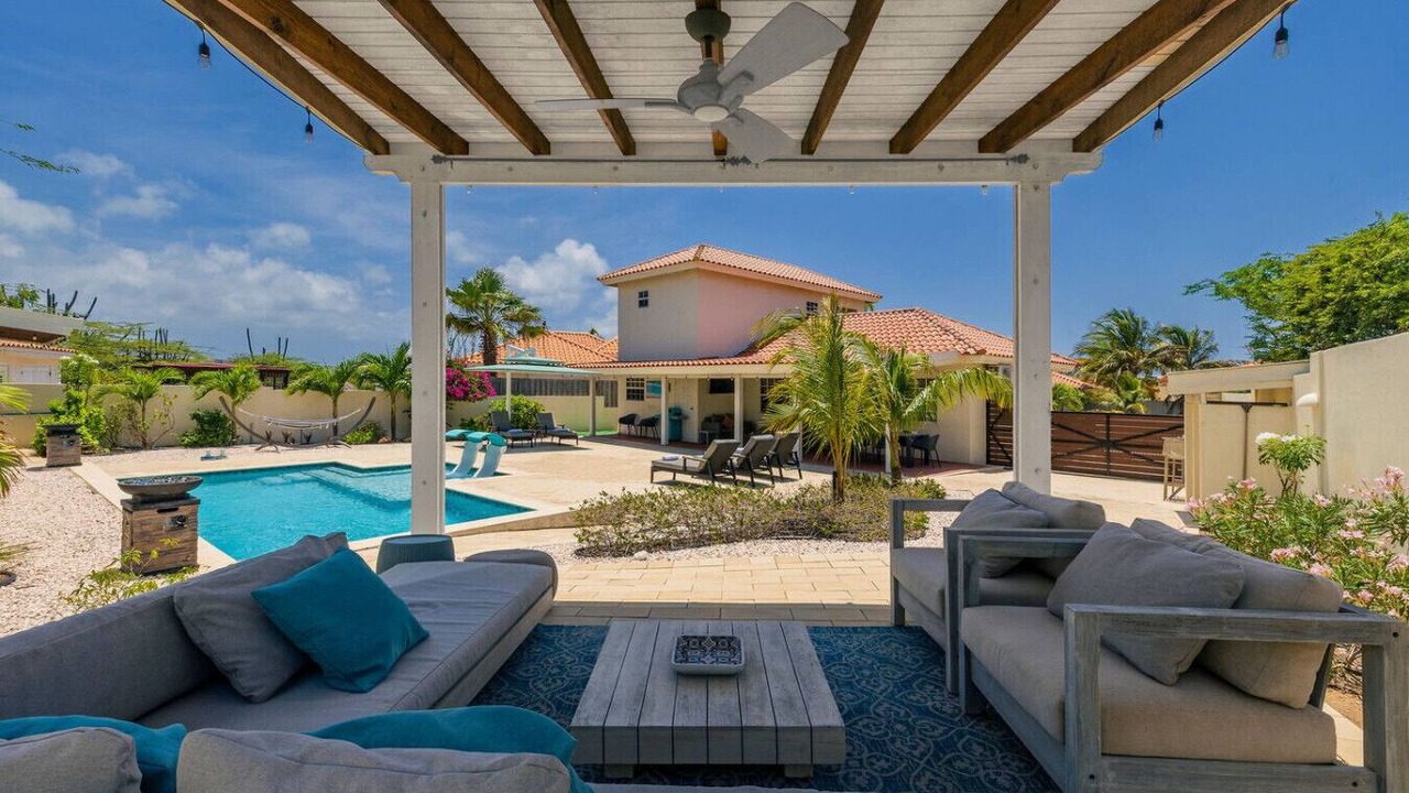 Photo of Patio Balcony in Boroncana